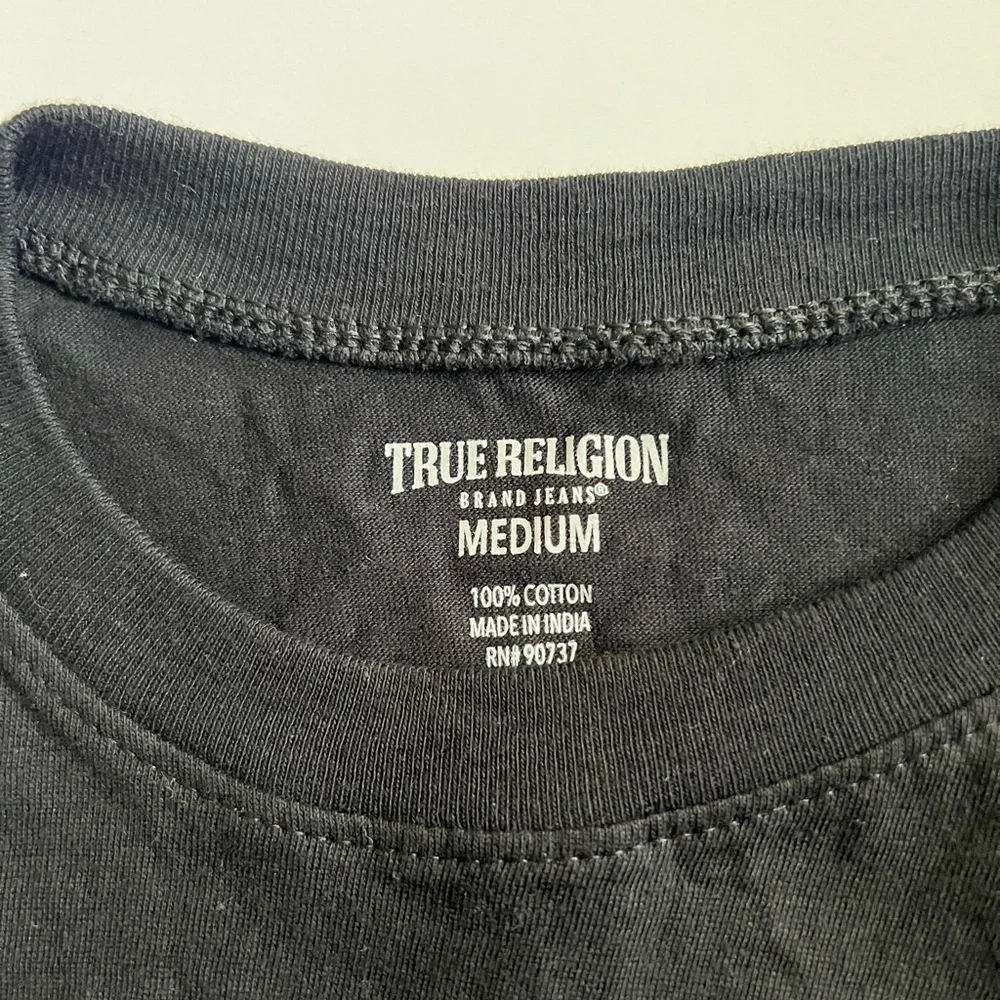NEW True Religion Black  / Gold Foil Logo T-Shirt - SZ M - Picture 6 of 7